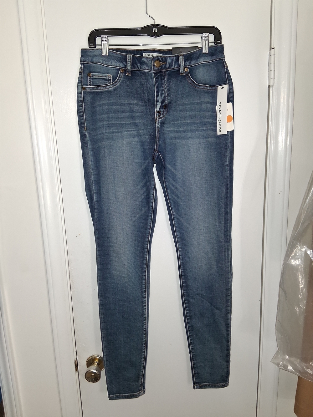 NWT - Tribal - Mid-Rise Skinny Jeans - Orig $91
